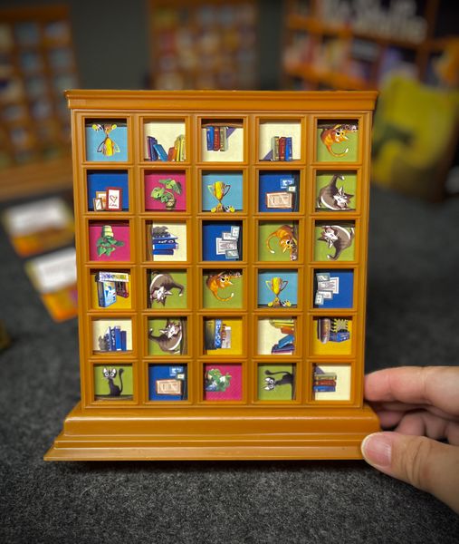 https://cf.geekdo-images.com/RrSJqNCuze4REofyxxZ8pw__imagepage/img/eMtCErVTbEP2NtiUrXwDBf9pAfs=/fit-in/900x600/filters:no_upscale():strip_icc()/pic7571430.jpg