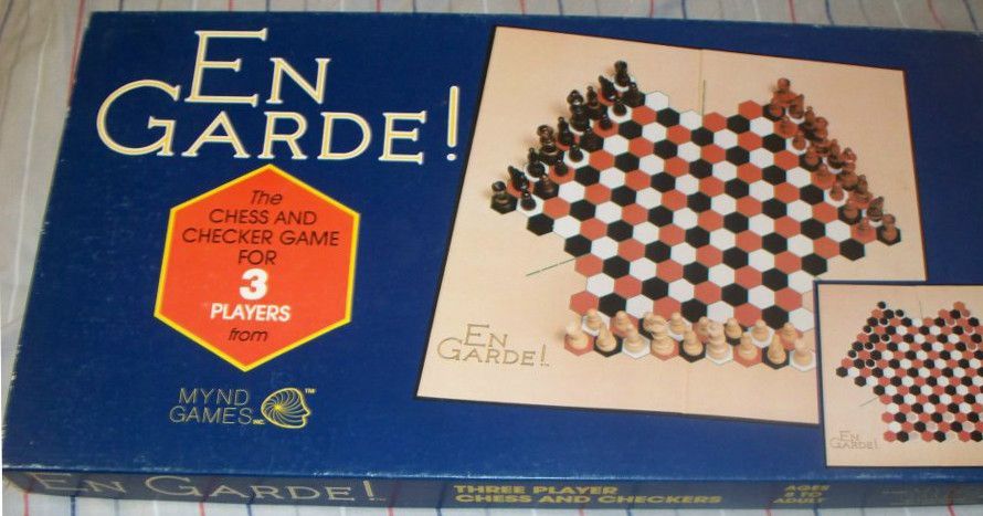 3 player checkers store