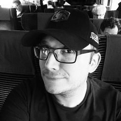 Ian Parovel portrait