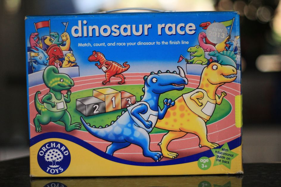 A slight improvement on your roll and move game | Dinosaur Race
