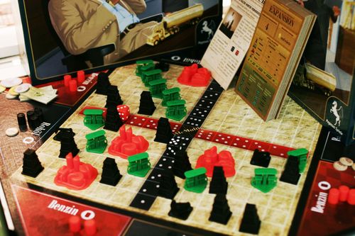 Board Game: Crude: The Oil Game