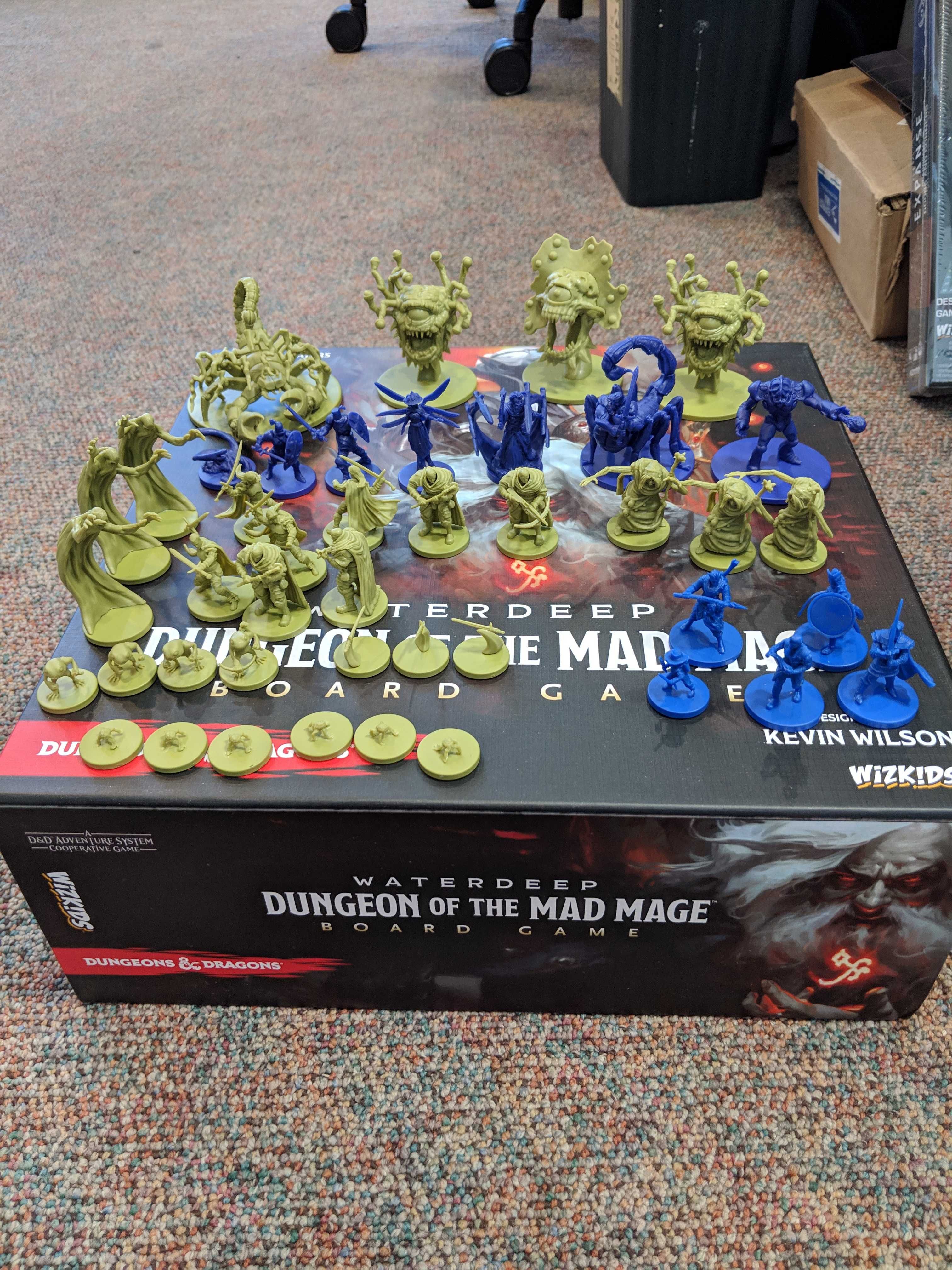 Dungeons & Dragons Dungeon of the Mad Mage Board Game