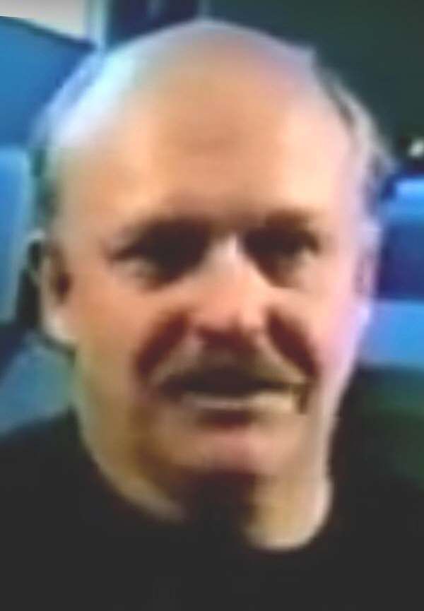 Dennis Kauth