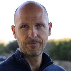 Antonis Papantoniou portrait