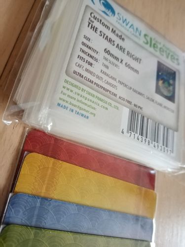 Swan 60 x 60 sleeves - not a great fit | BoardGameGeek