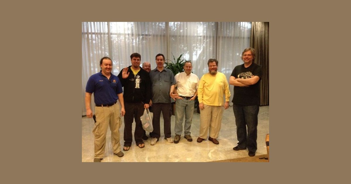 TUE More gamers & game publishers start arriving... BGGgirl (a.k.a