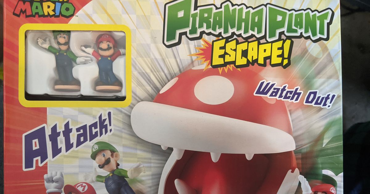 FREE! - Super Mario Board Game, Piranha Plant Escape