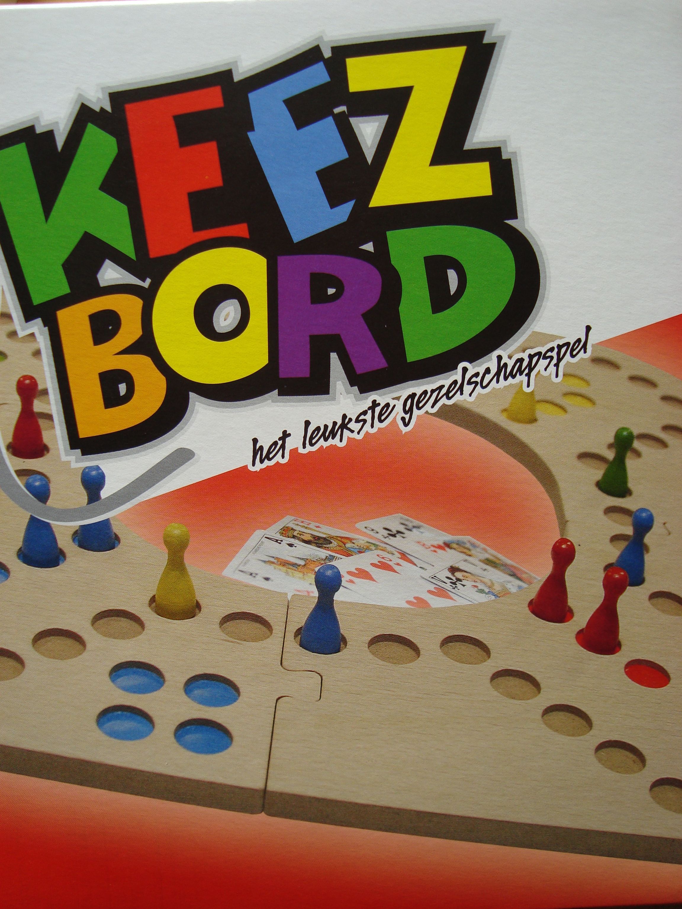 Goneryl Isoleren Oppervlakte Totaalbox Keezbord (2-8 spelers) kunststof, bordspel prijs vergelijken doet  u op Bordspellenvergelijken.nl zowel voor in Nederland als in Belgie
