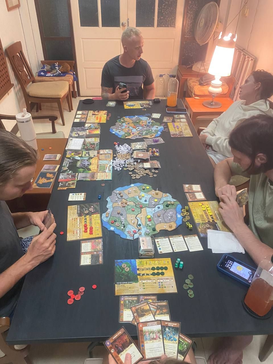 Остров духов: соревновательный режим - игроки