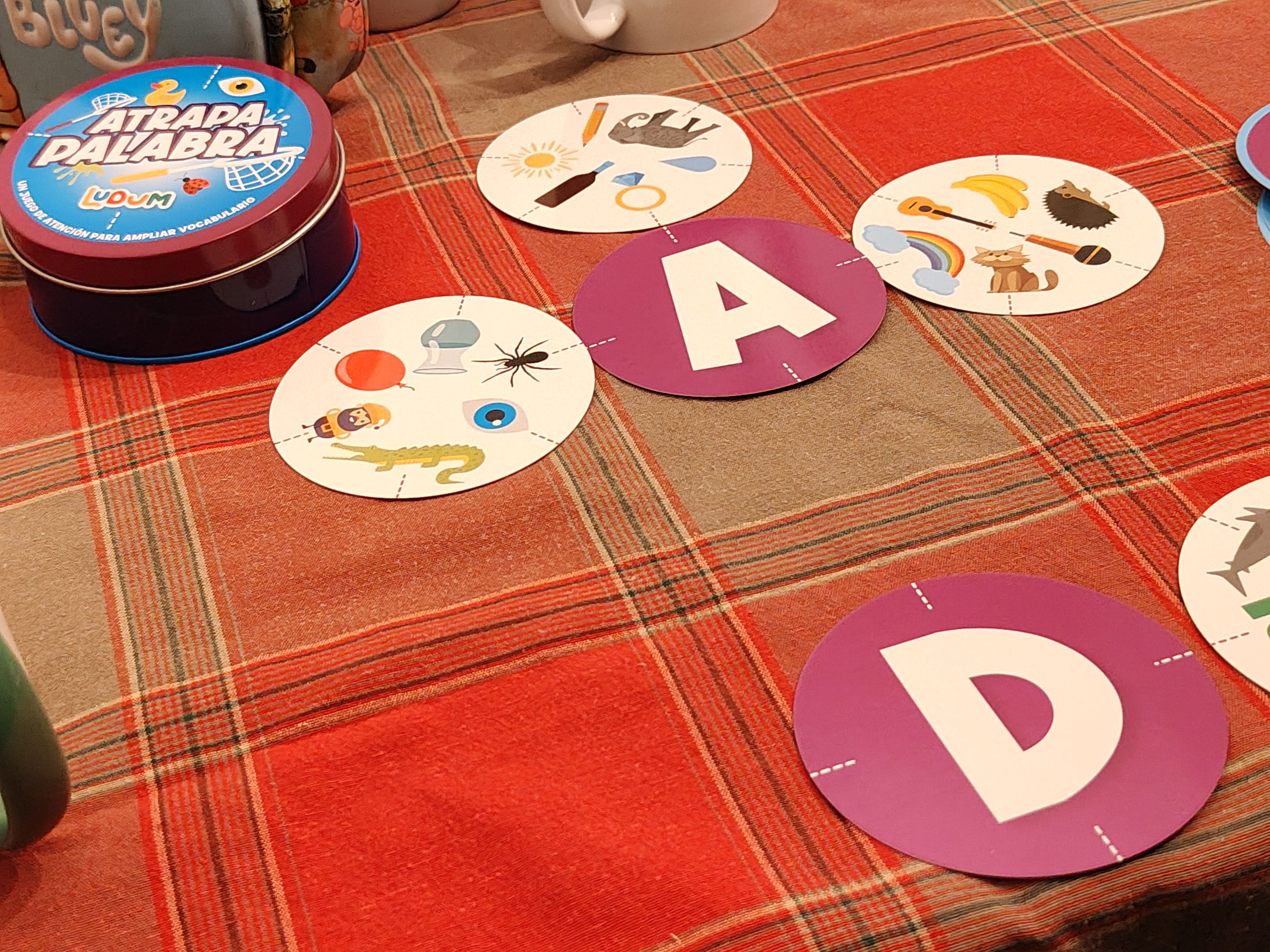 Cover art for Atrapa palabra