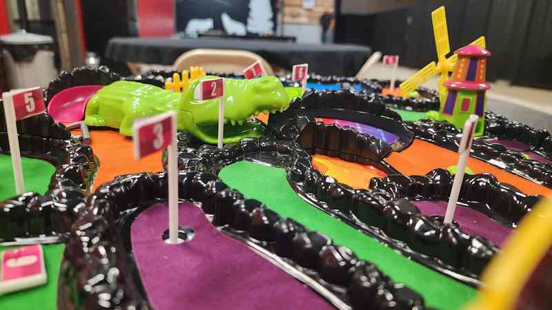 Electric Arcade Mini Mini Golf