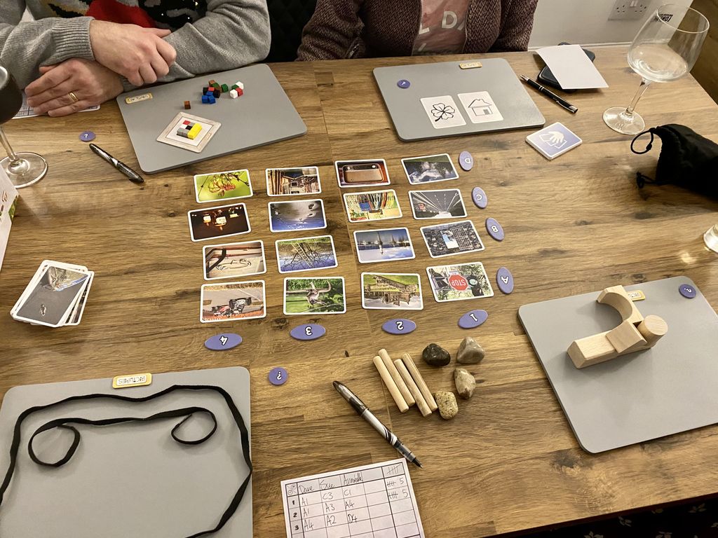 Board Game: Pictures