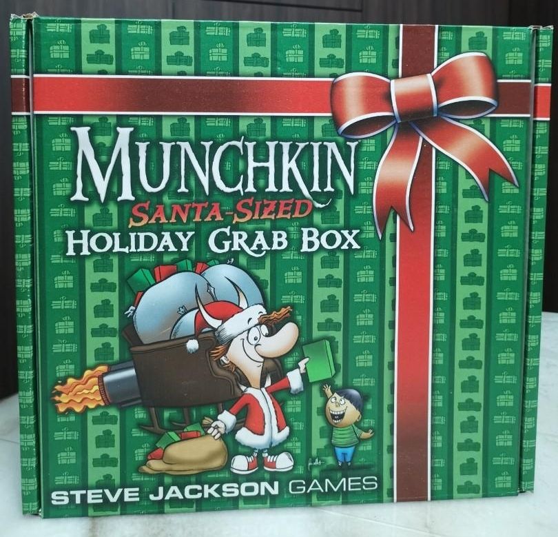 Munchkin: Santa-Sized Holiday Grab Box