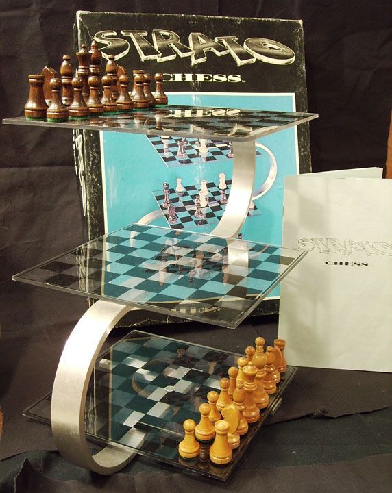 Strato Chess - Photo 1