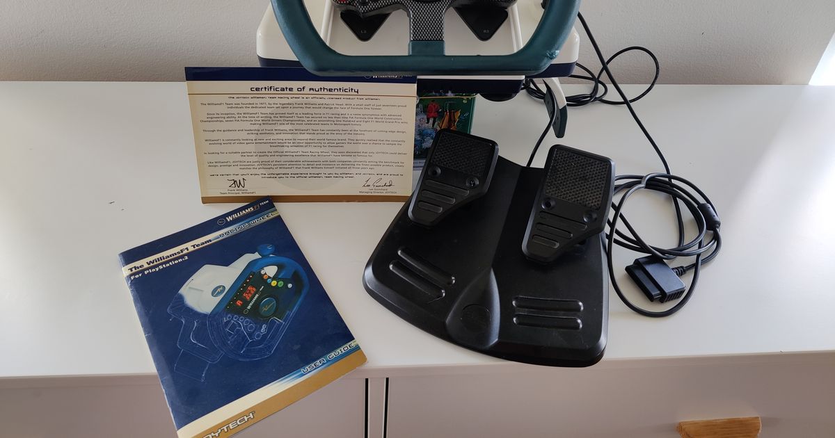 その他 WILlIAMSF1RACING WHEEL Joytech Williams F1 Racing Wheel PS1 PS2 2003. JS-507 TESTED