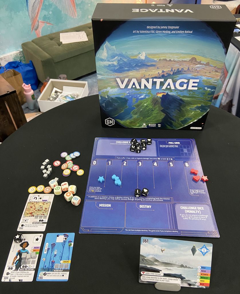 Vantage, Stonemaier Games, 2025 — GAMA Expo 2025에서 전시되는 몇 가지 게임 요소