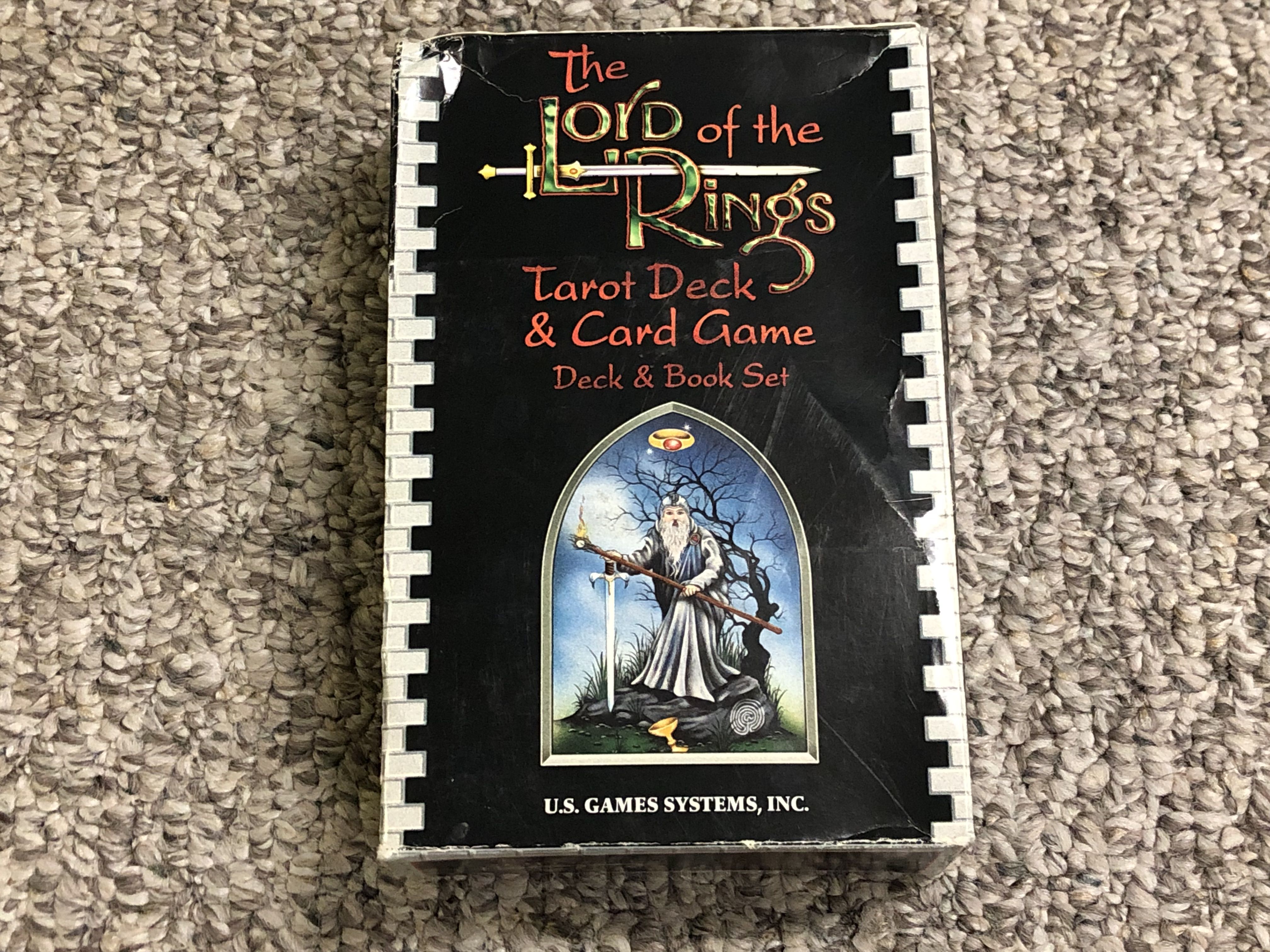 The Lord of the Rings Tarot Deck and Card Game