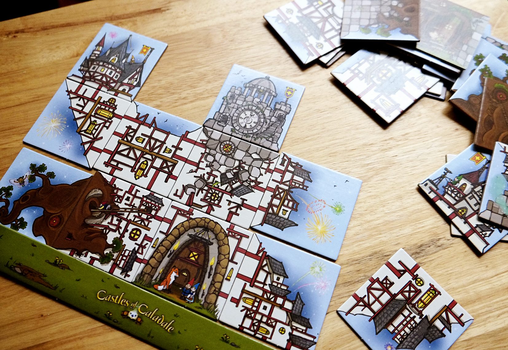 Обзор на Castles of Caladale / Review in Russian | BoardGameGeek