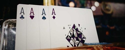 皇家賭場玩紙牌