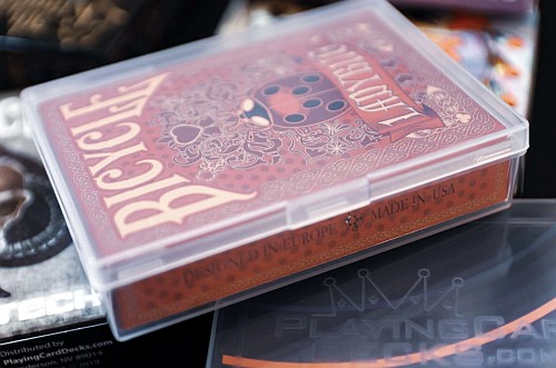 One-piece deck box