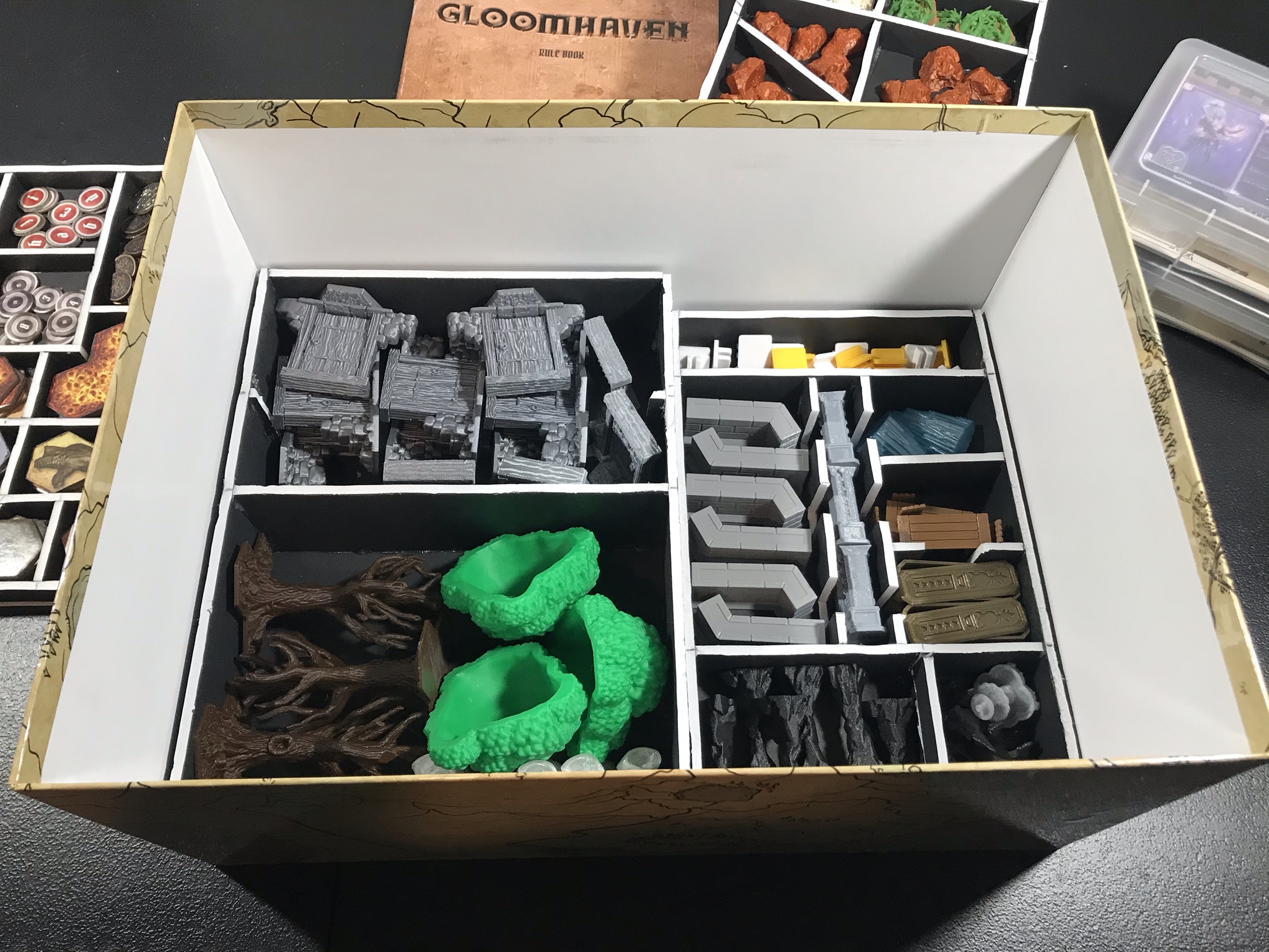 Storage solution: Gloomhaven w/ 3d printed terrain, doors, minus