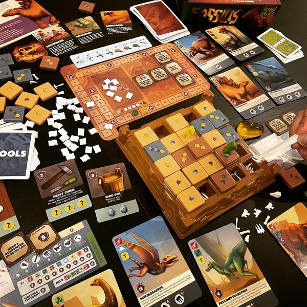 5 Board Games for Lovers of Dinosaurs - The Tabletop Family