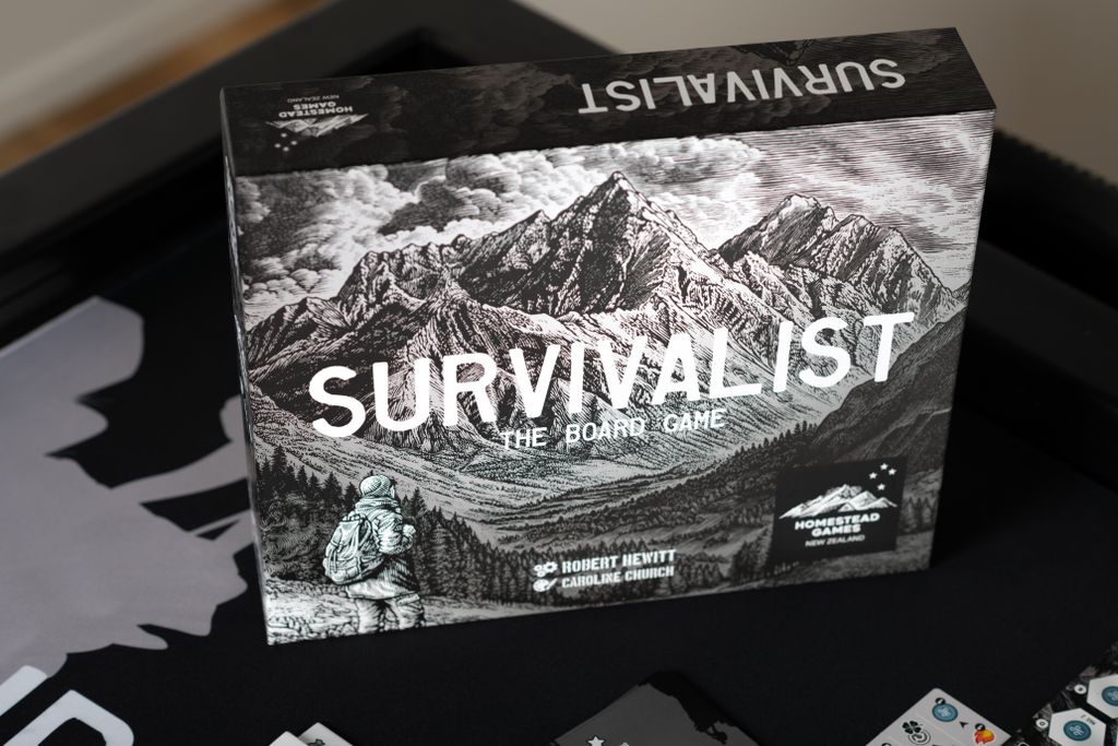 Illustration 8 de Survivalist: The Ultimate Game of Wilderness Survival