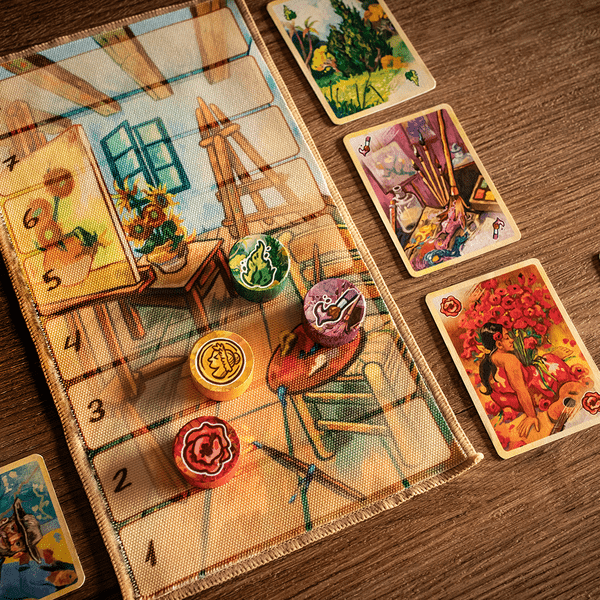 https://cf.geekdo-images.com/e2P4XHLTzCnIekCZUINQ0A__imagepage/img/hkAXHlll9Rb2QacLNqIu2rwE8qU=/fit-in/900x600/filters:no_upscale():strip_icc()/pic8285737.png
