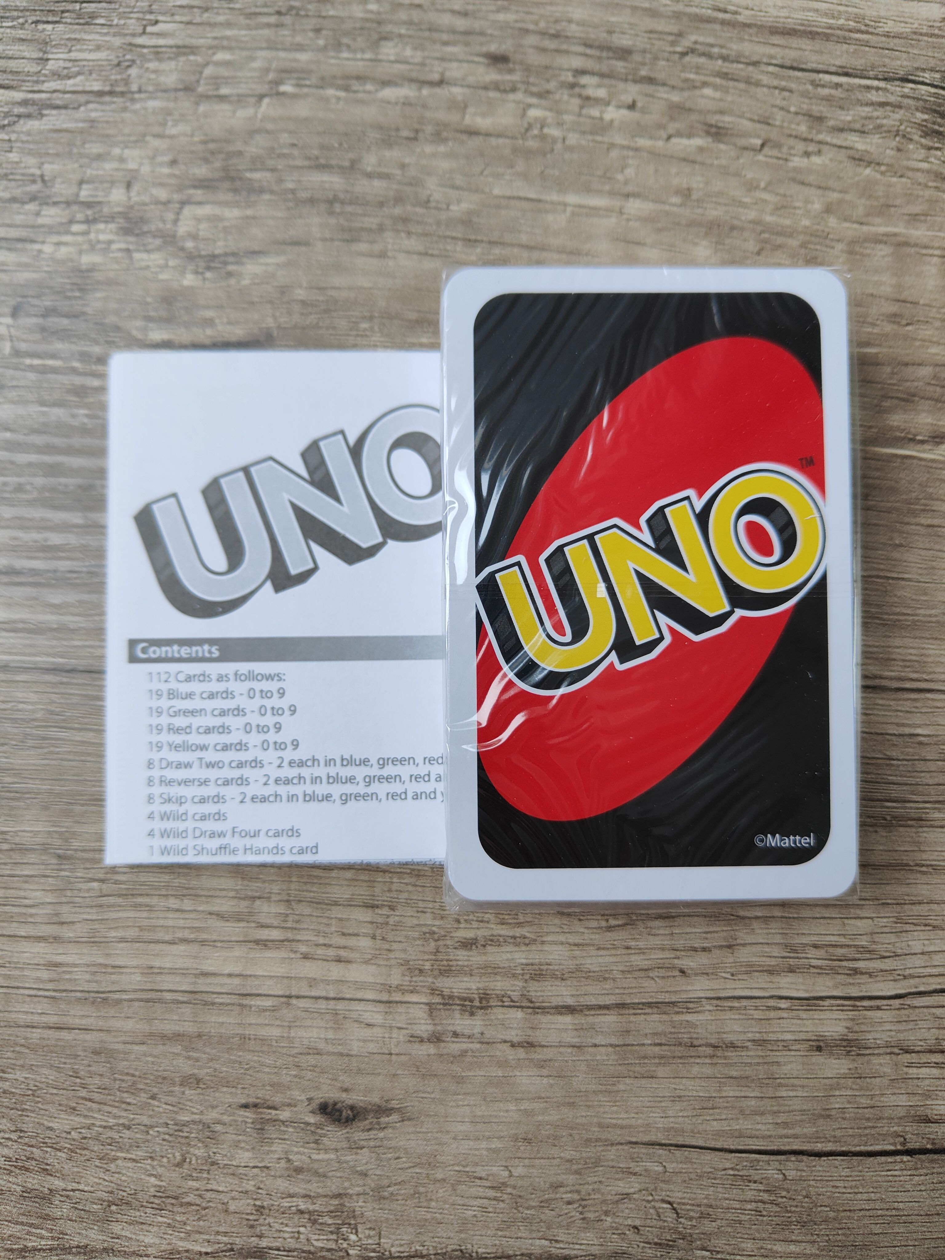 UNO Card Game with Customizable Wild Cards - MACkite