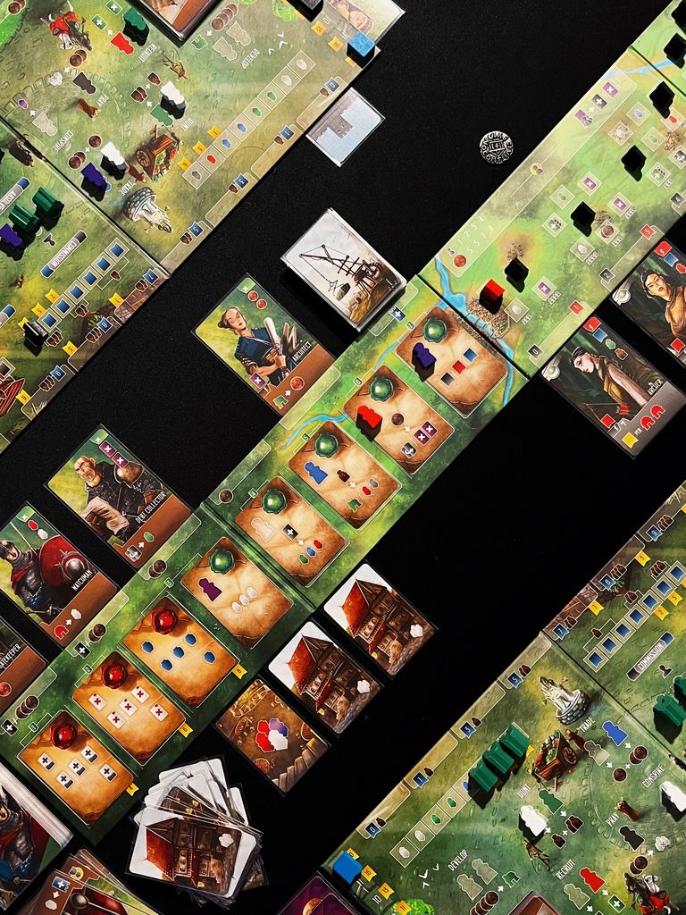 Paladins of the West Kingdom photo 5