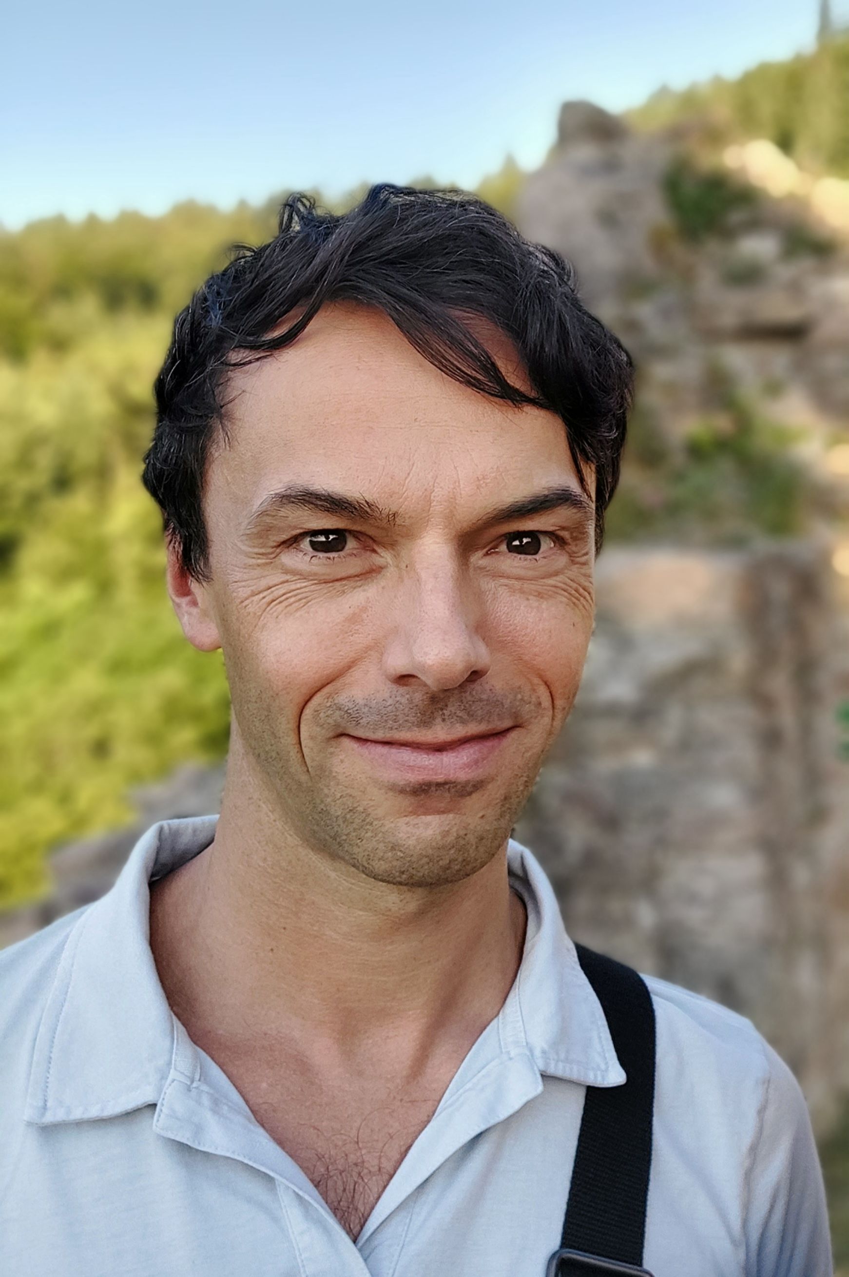 Helge Ostertag
