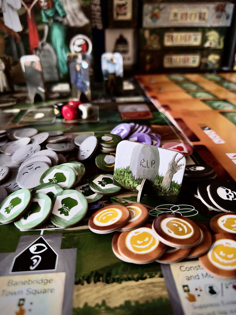 Illustration 3 de Gathering Gloom: Super Set, Curse of the Mummy, and Reprint