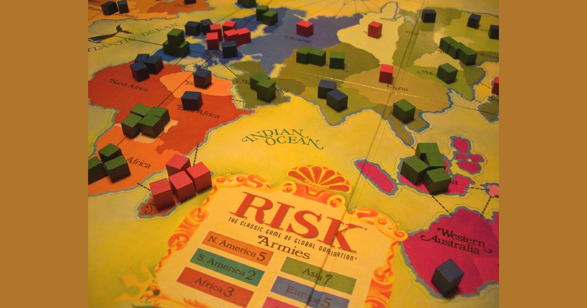 risk board game player count