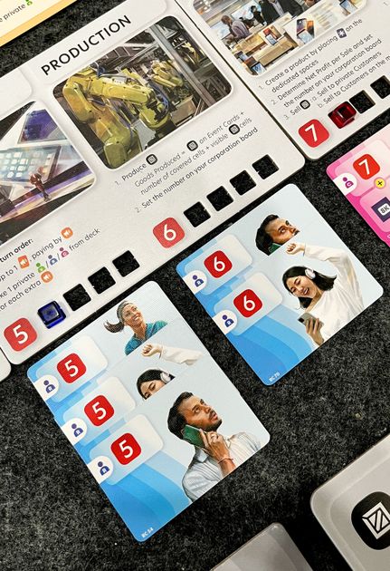Mobile Board Games: Digital Board Gaming on Mobile