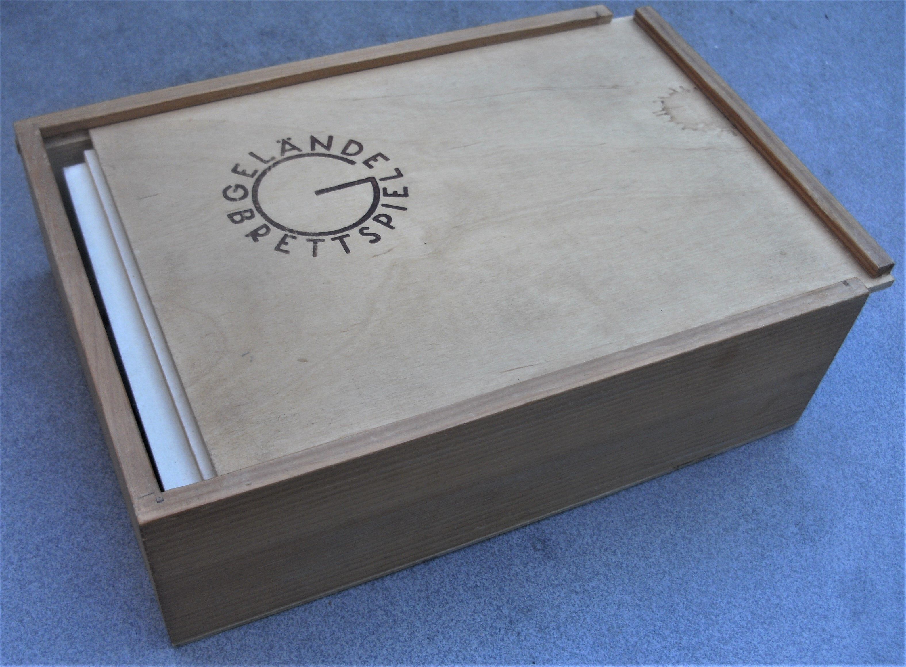 Geländebrettspiel
