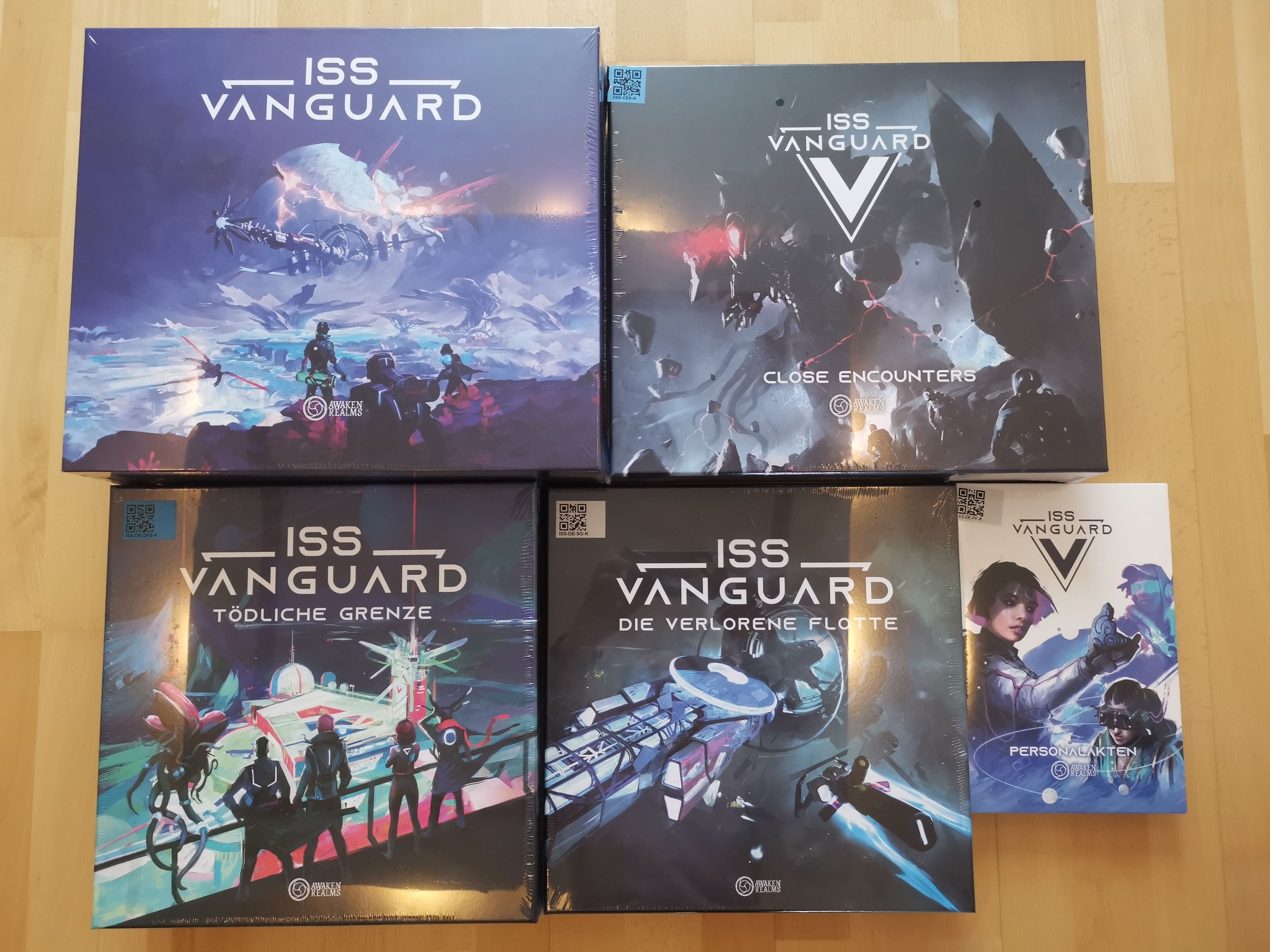ISS Vanguard & Expansions ボードゲーム 真似 英語