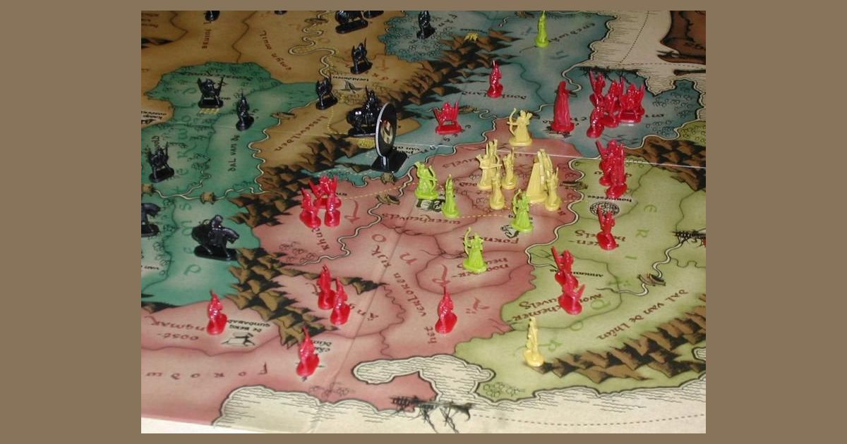 lord of the rings risk board game geek