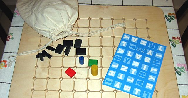 Labyrinth | Board Game | BoardGameGeek