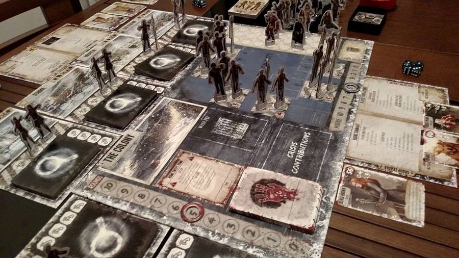 Dead Of Winter A Crossroads Game Image Boardgamegeek