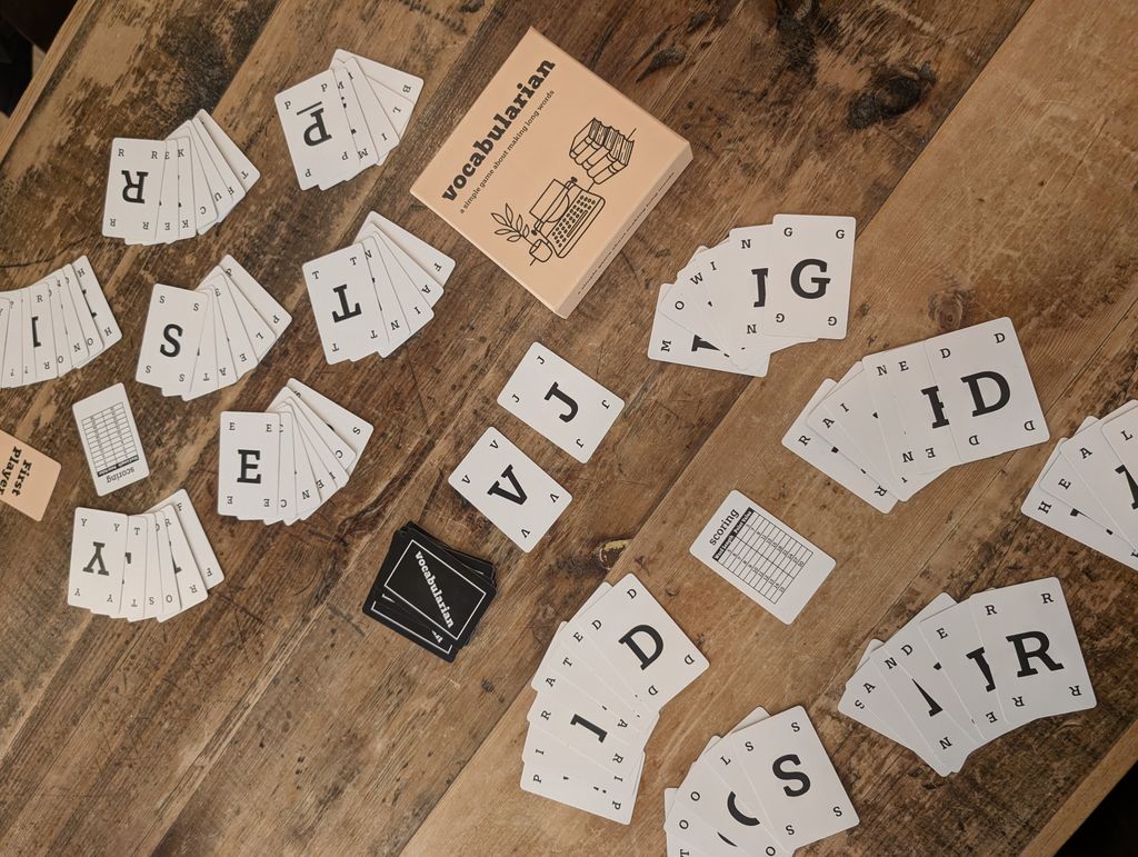 Illustration 1 de Vocabularian - A Simple Game About Making Long Words