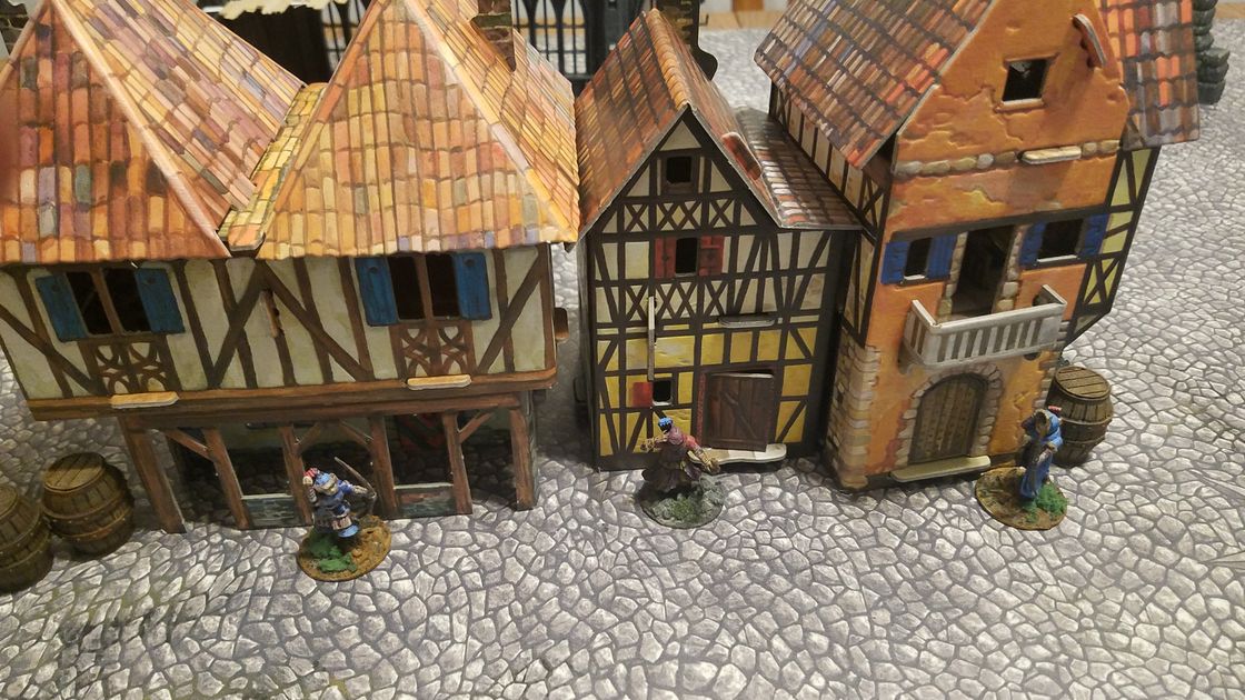 Building TOWN HALL Medieval Town Wargame Wargame Scenery 3D Cardboard Model Kit 