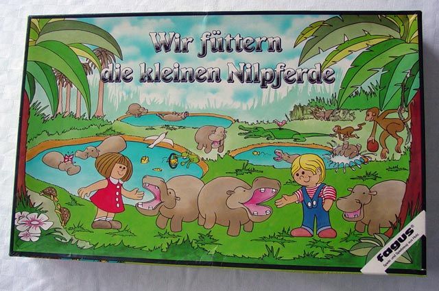 Wir füttern die kleinen Nilpferde box