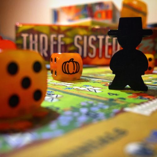 Board Game: Three Sisters