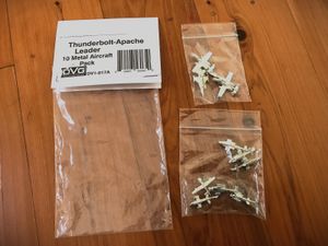 Thunderbolt Apache Leader: 10 Aircraft Miniatures