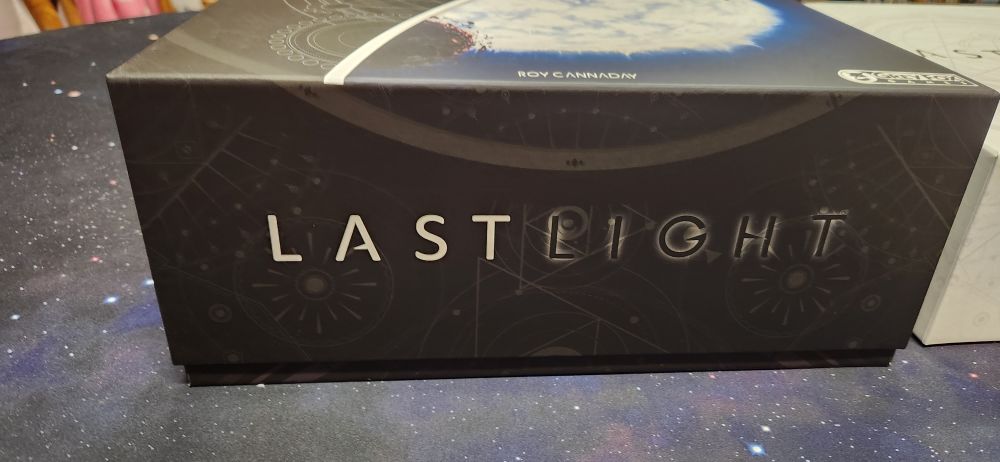 Storing Base Game and Expansion: Deluxe Edition | Last Light