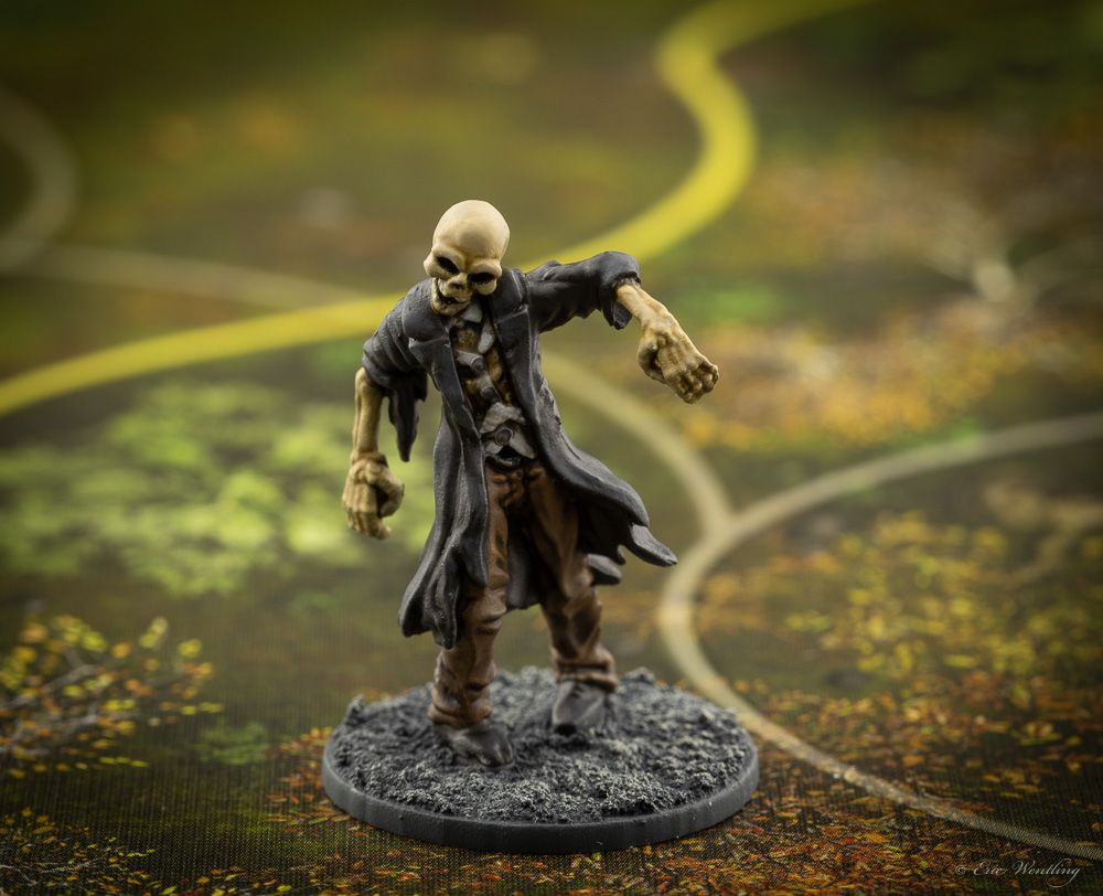 mansions of madness premium figures
