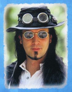 Dennis Lohausen portrait