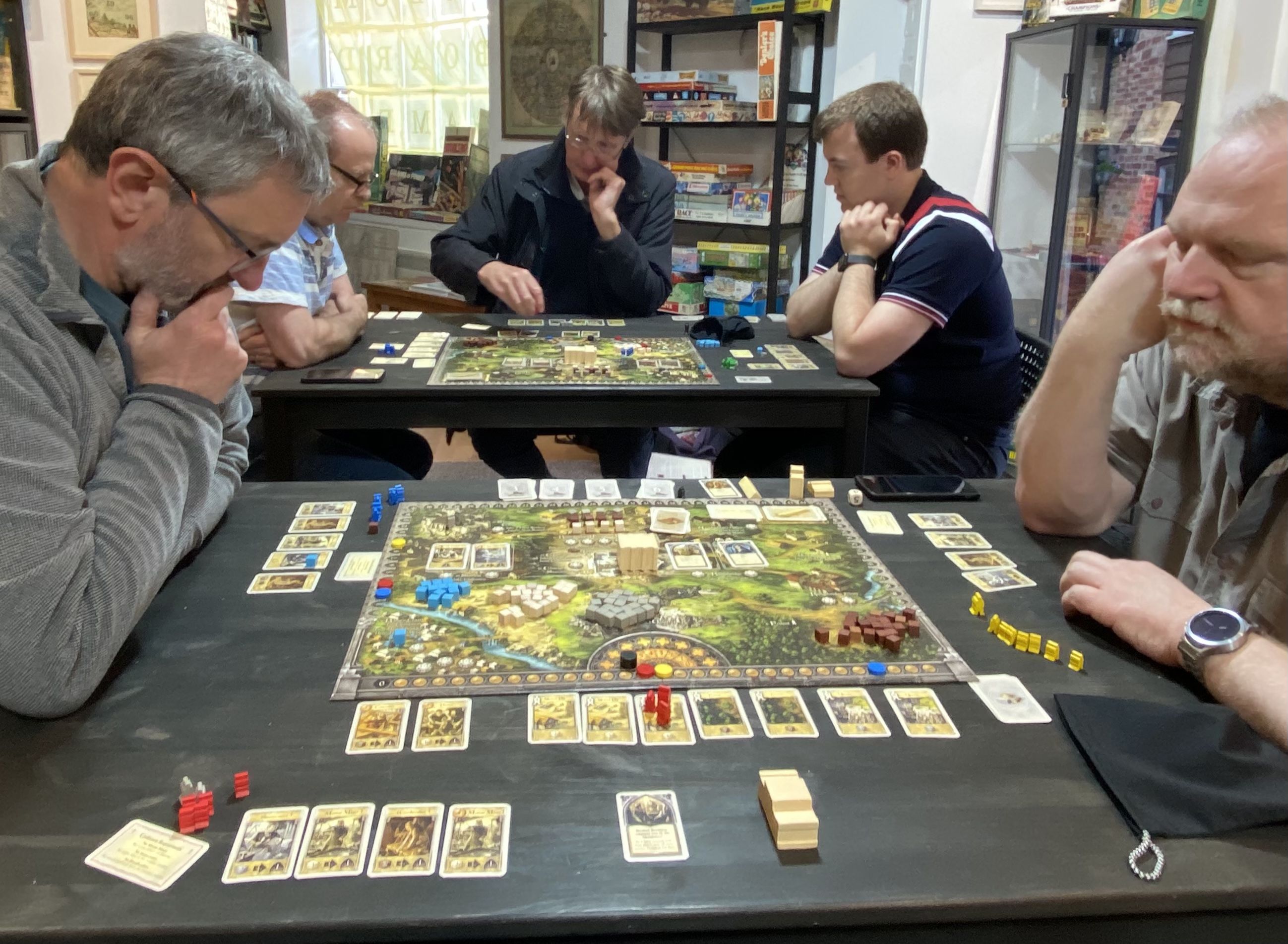 Everyone Needs A Shed | BoardGameGeek