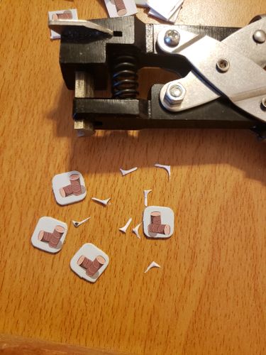 Am I doing something wrong, or is this corner clipping device
