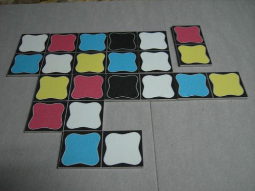https://cf.geekdo-images.com/medium/img/soVXuzNVwU2A8NvASBqFGznSCKc=/fit-in/500x500/filters:no_upscale()/pic371856.jpg